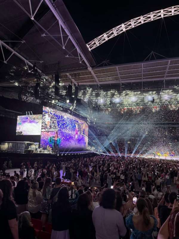 Wembley Stadium, section: 125, row: 16, seat: 84