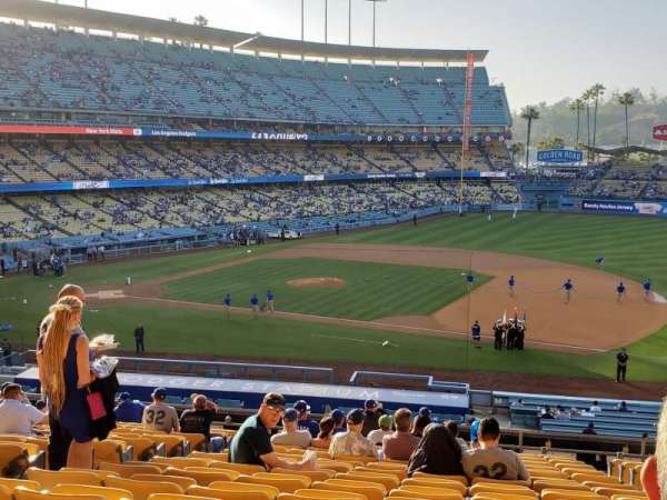 Dodger Stadium, section: 138LG, row: R, seat: 5