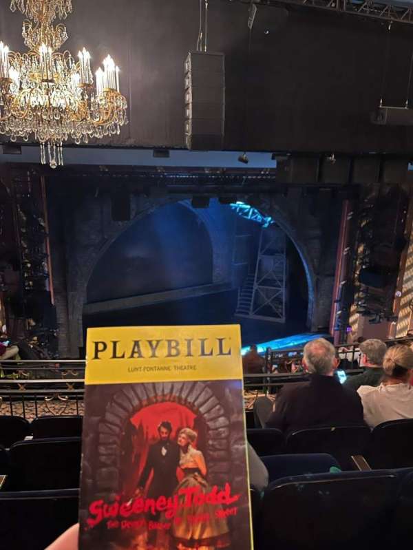 Lunt-Fontanne Theatre, section: Middle Mezzanine LC, row: E, seat: 123