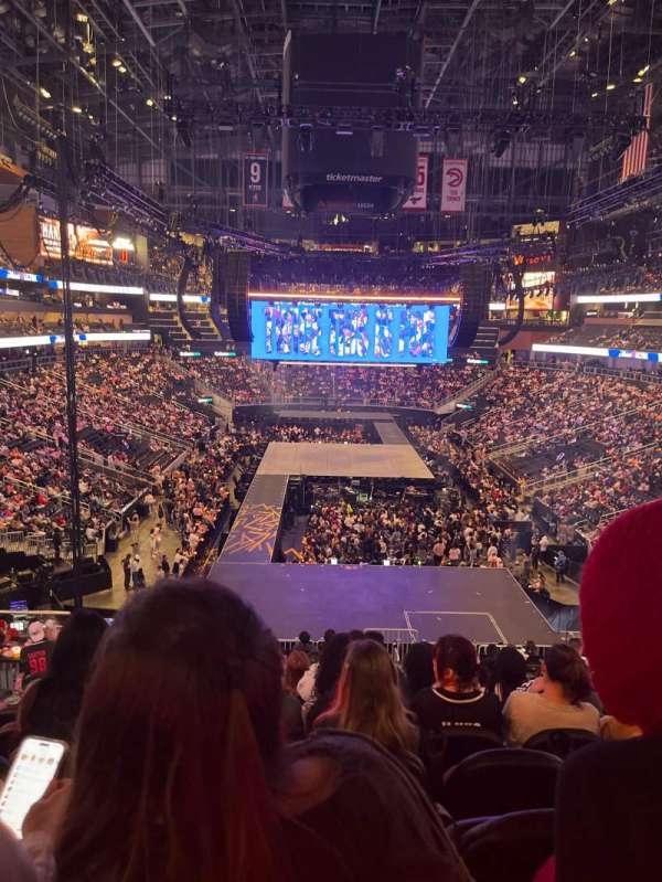 State Farm Arena, section: T5, row: H, seat: 13