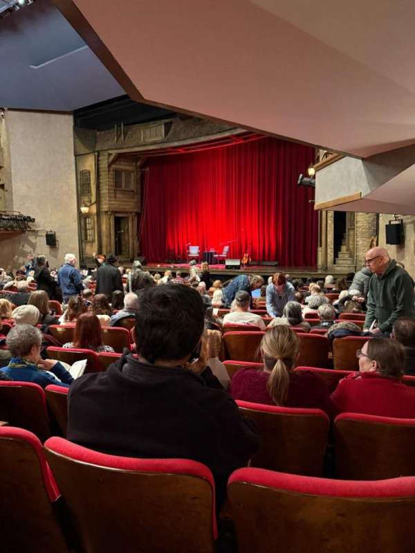 Matthews Theatre at the McCarter Theatre Center, section: Right Aisle, row: R, seat: 22