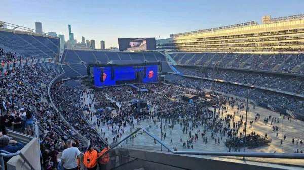 Soldier Field, section: 428, row: 8, seat: 4