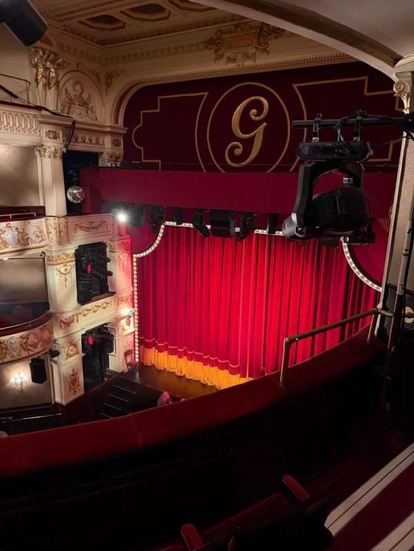 Garrick Theatre, section: Grand Circle, row: C, seat: 3