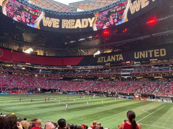 Mercedes-Benz Stadium, section: 106, row: 16, seat: 13