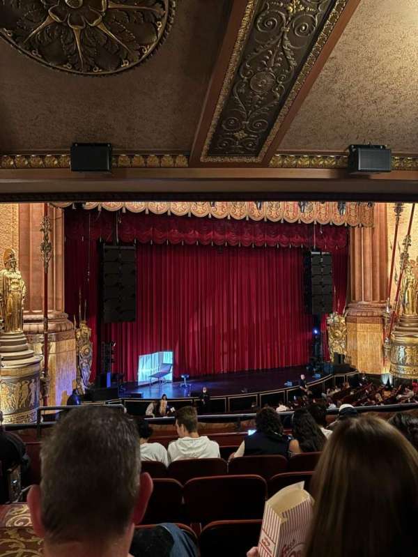 Beacon Theatre, section: Loge 1, row: F, seat: 27