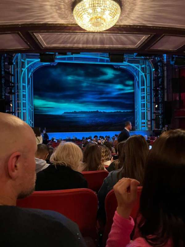 Broadway Theatre - 53rd Street, section: Orchestra C, row: T, seat: 114