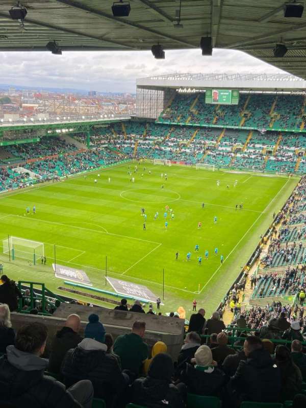 Celtic Park, section: 413, row: Aa, seat: 28