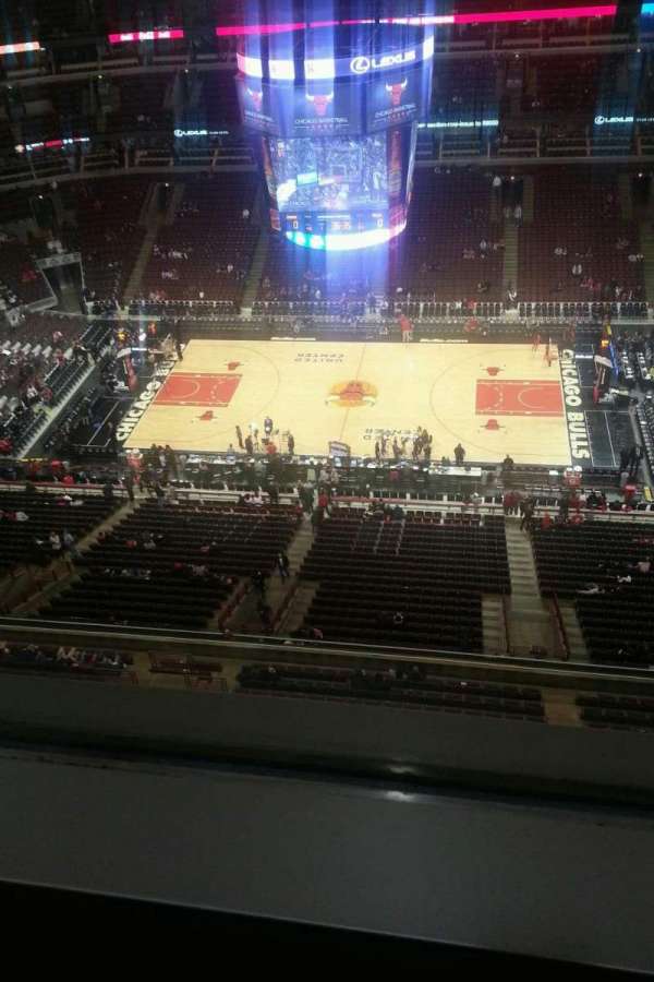 United Center, section: Suite