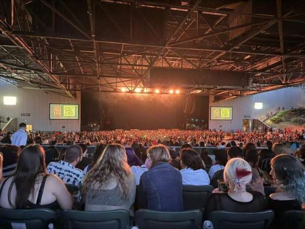 Toyota Pavilion at Concord, section: 206, row: GG, seat: 9-10
