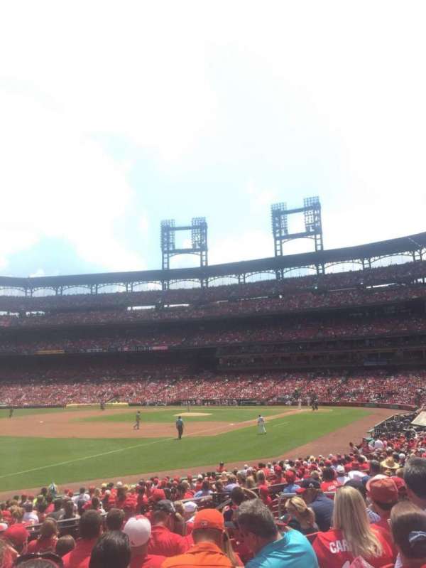 Busch Stadium, section: 164, row: 11, seat: 9