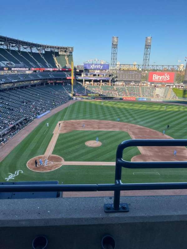 Rate Field, section: 527, row: 2, seat: 1