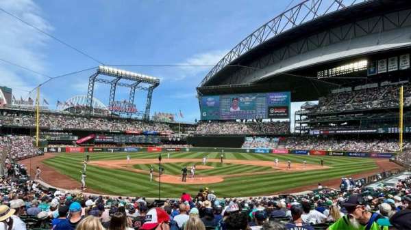 T-Mobile Park, section: 129, row: 22, seat: 5