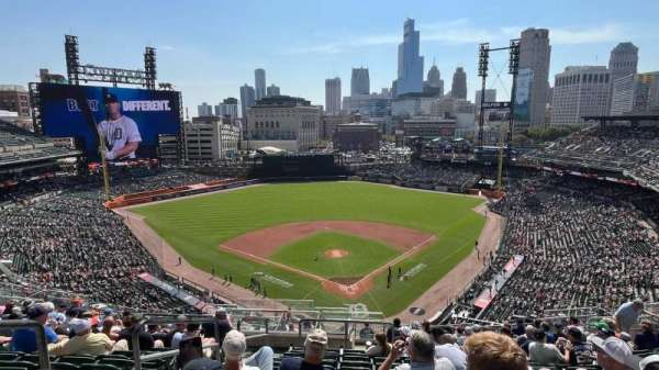 Comerica Park, section: 328, row: 13, seat: 21