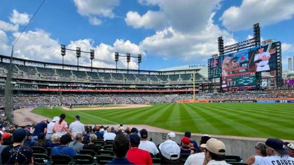 Comerica Park, section: 113, row: 16, seat: 6