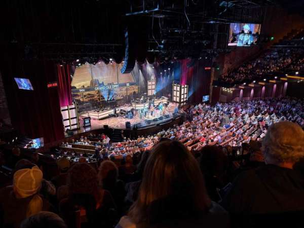 Grand Ole Opry House, section: 22, row: G, seat: 14