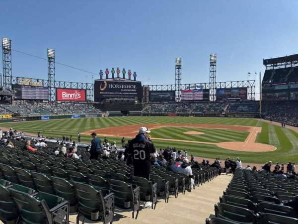 Rate Field, section: 135, row: 28, seat: 13