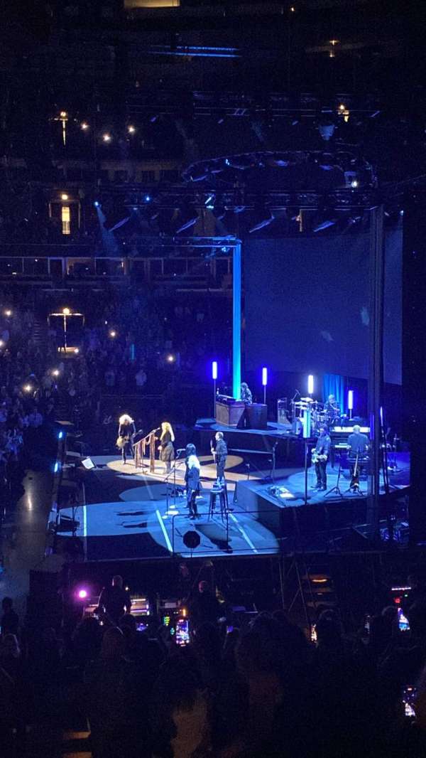 United Center, section: 121, row: 19, seat: 1