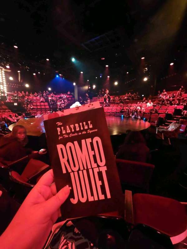 Circle in the Square Theatre, section: Orchestra 200 (Odd), row: B, seat: 203