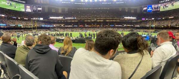 Caesars Superdome, section: 142, row: 3, seat: 18