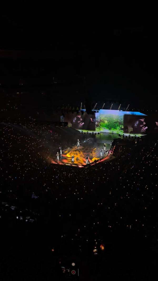Honda Center, section: 441, row: N, seat: 5