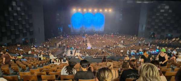 Grande Seine, section: D, row: U23, seat: 4