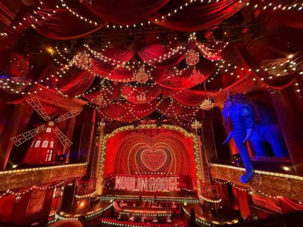 Piccadilly Theatre, section: Royal circle, row: B, seat: 12