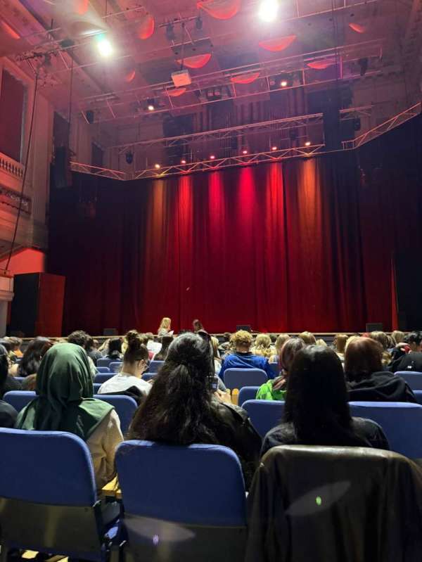 Birmingham Town Hall, section: Stalls, row: H, seat: 8