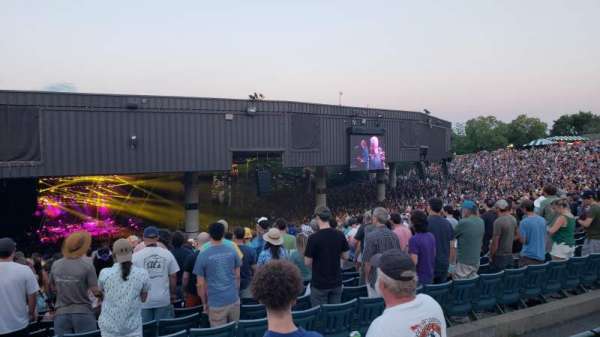Xfinity Center, Massachusetts, section: Lawn, row: 1