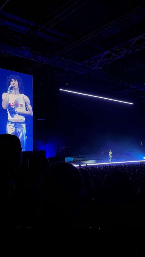 Zénith Paris, section: H, row: 14, seat: 34