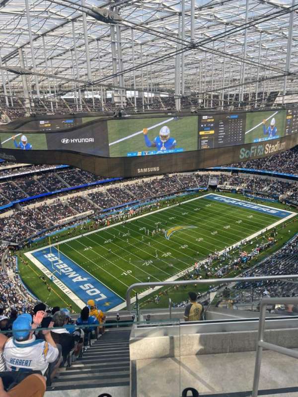 SoFi Stadium, section: 506, row: 11, seat: 1
