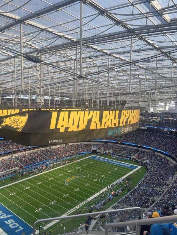 SoFi Stadium, section: 506, row: 11, seat: 1