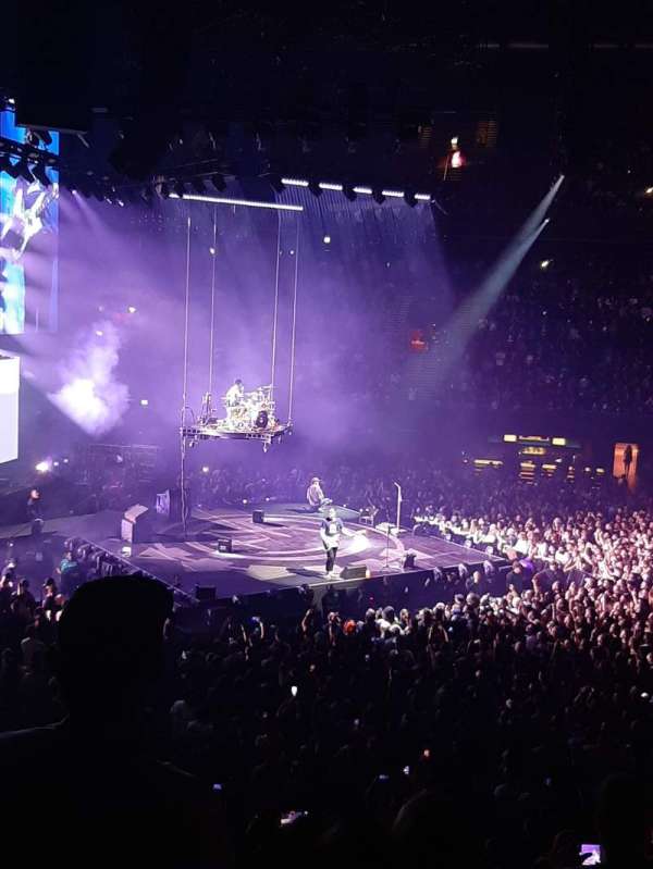 Ziggo Dome, section: 111, row: 10, seat: 382
