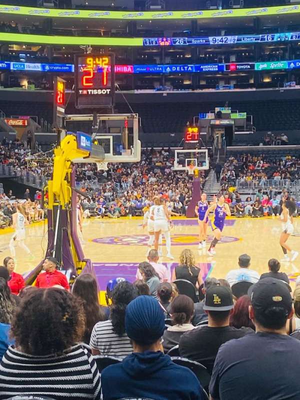 Crypto.com Arena, section: 115, row: 2, seat: 9