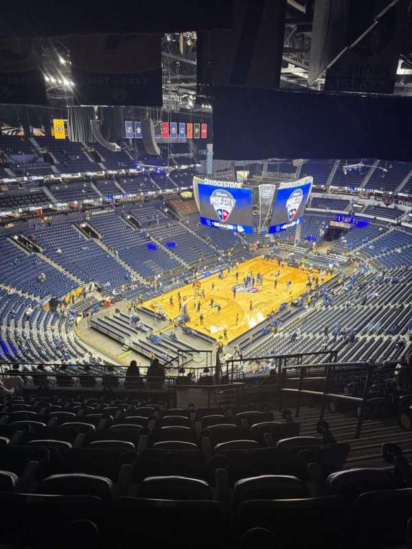 Bridgestone Arena, section: 304, row: Q, seat: 4