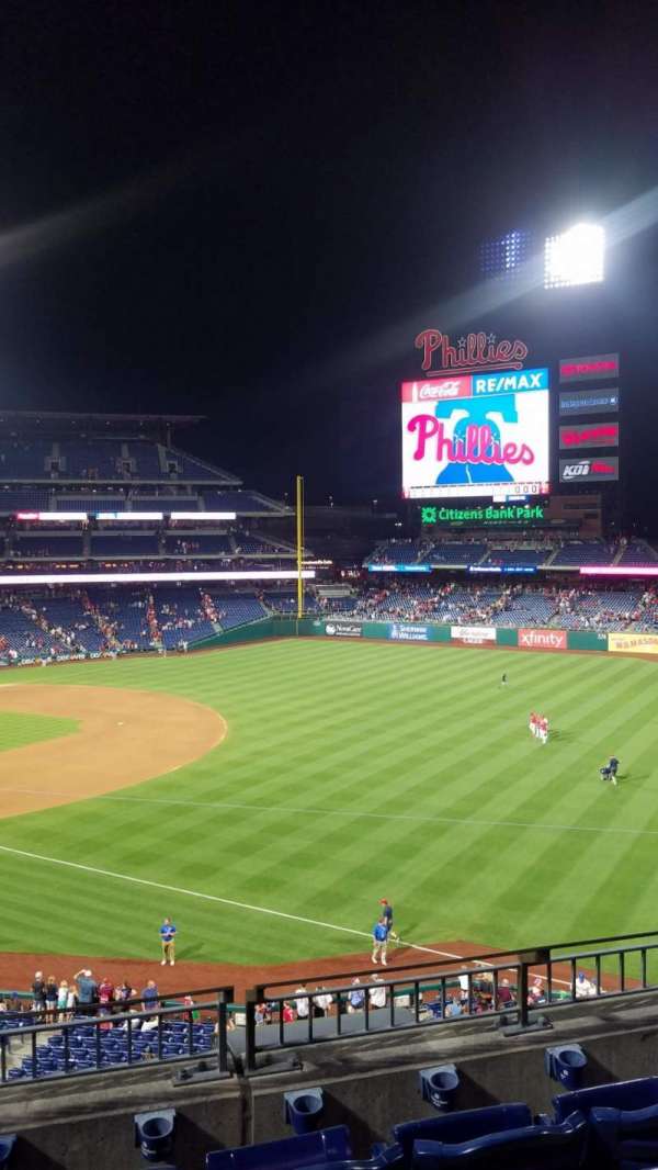 Citizens Bank Park, section: 209, row: 4, seat: 8