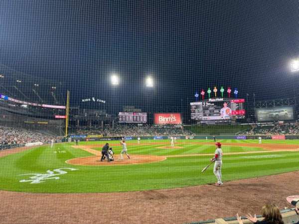 Rate Field, section: 130, row: S, seat: 3