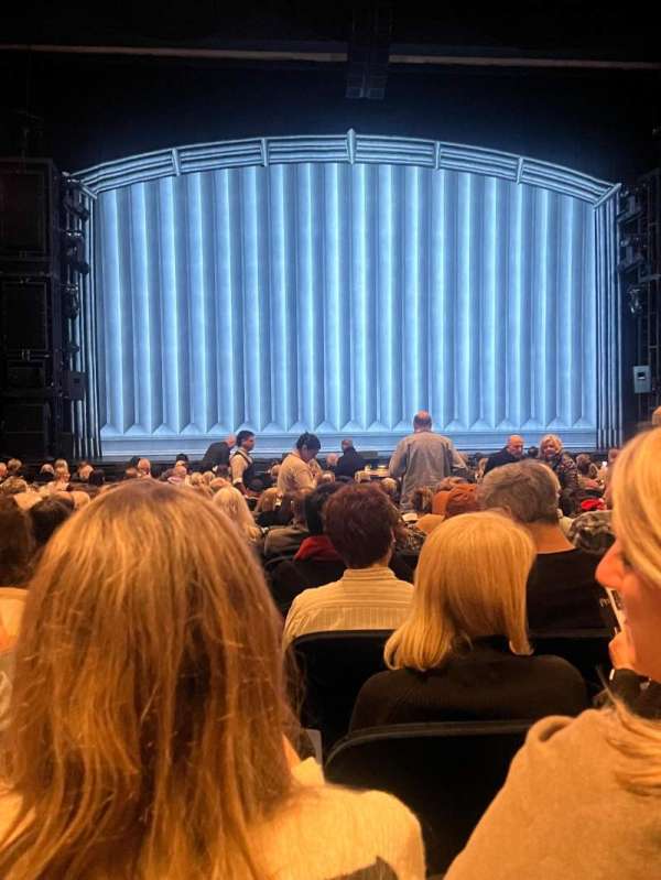 Ed Mirvish Theatre, section: Orchestra L, row: P, seat: 21