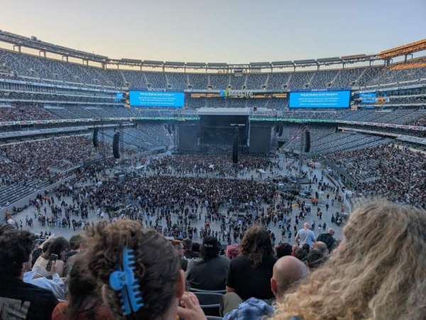 MetLife Stadium, section: 224a, row: 12, seat: 16