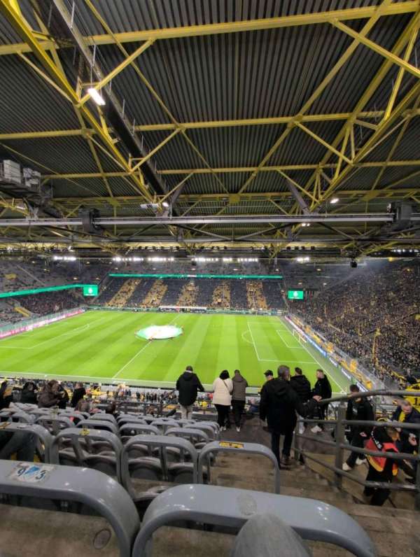 Signal Iduna Park, section: 33, row: 12, seat: 25
