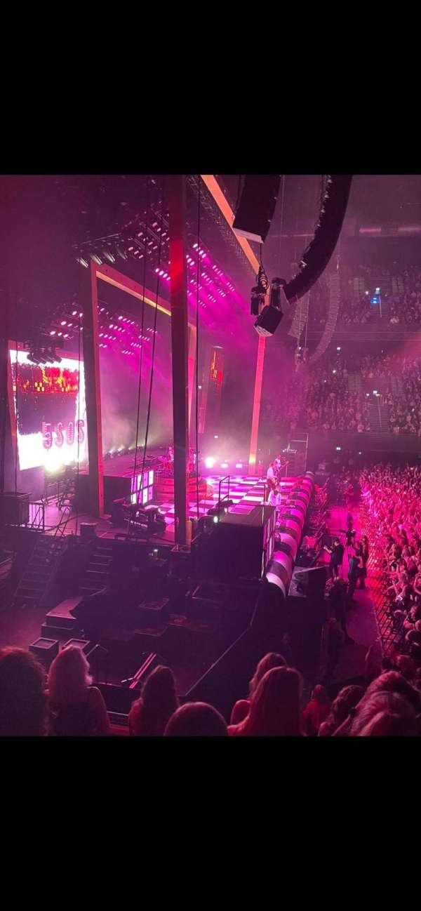 Ziggo Dome, section: 111, row: 5, seat: 399