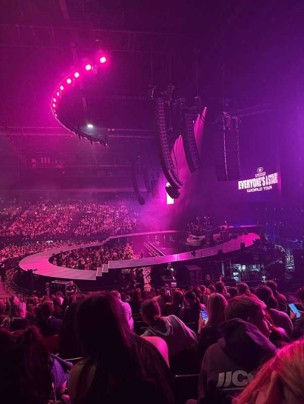 AFAS Dome, section: 115, row: 27, seat: 5