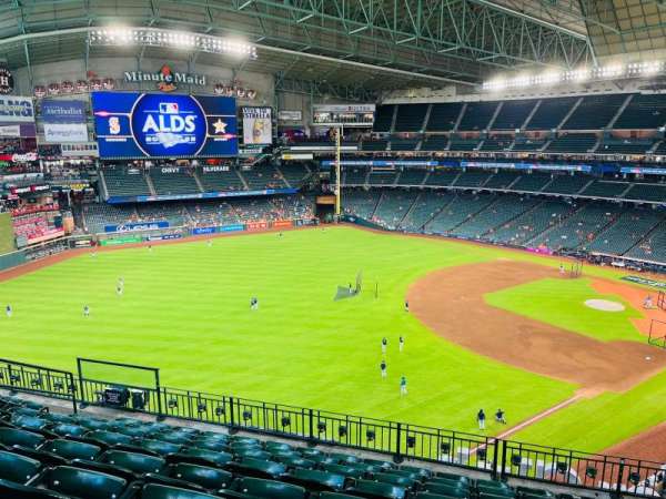 Daikin Park, section: 306, row: 8, seat: 9
