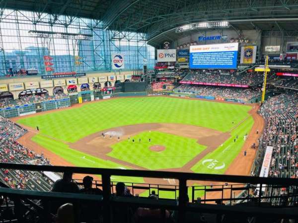 Daikin Park, section: 418, row: 1, seat: 7