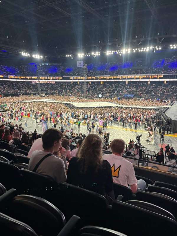 Paris La Défense Arena, section: 117, seat: 12