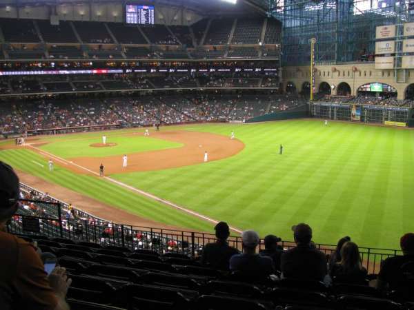 Daikin Park, section: 233, row: 8, seat: 8