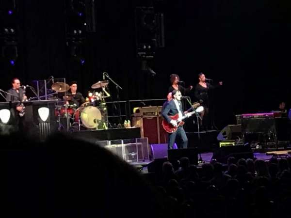 Chicago Theatre, section: MNFL2L, row: L, seat: 215