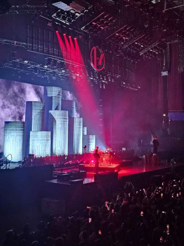 Qudos Bank Arena, section: 19, row: A, seat: 426