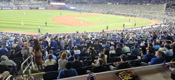 Rogers Centre, section: 134, row: A, seat: 9