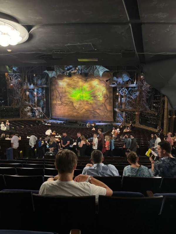 Gershwin Theatre, section: Orchestra R, row: Z, seat: 16