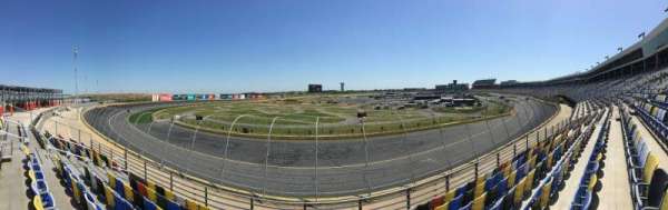 Charlotte Motor Speedway, section: 102, row: 11